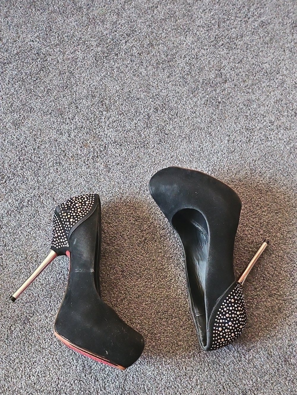 Black High Heel Platform Pumps with Rhinestone Accent